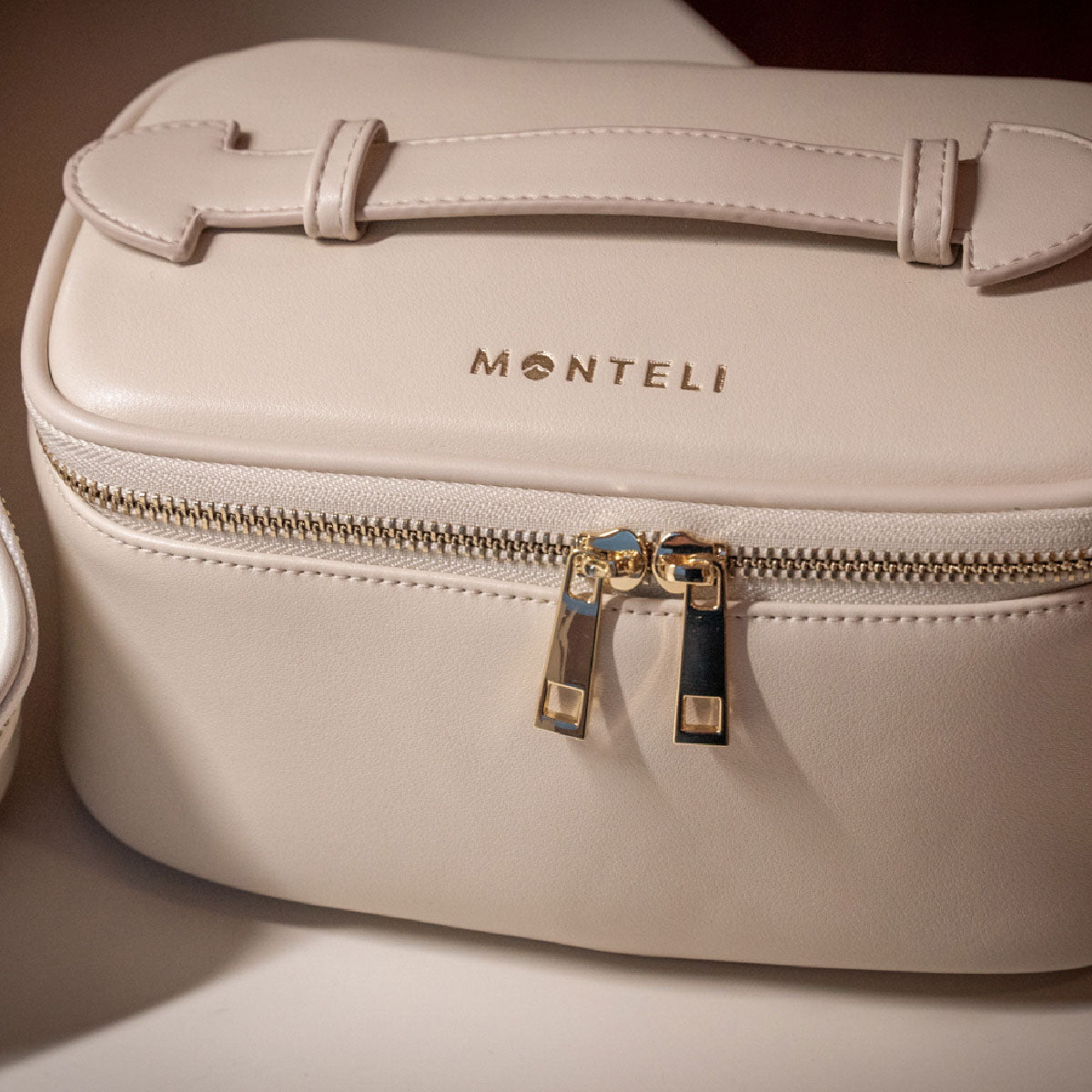 COSMETIQUERA NAPOLI 23CM DE PU BEIGE ESPEJO - Monteli