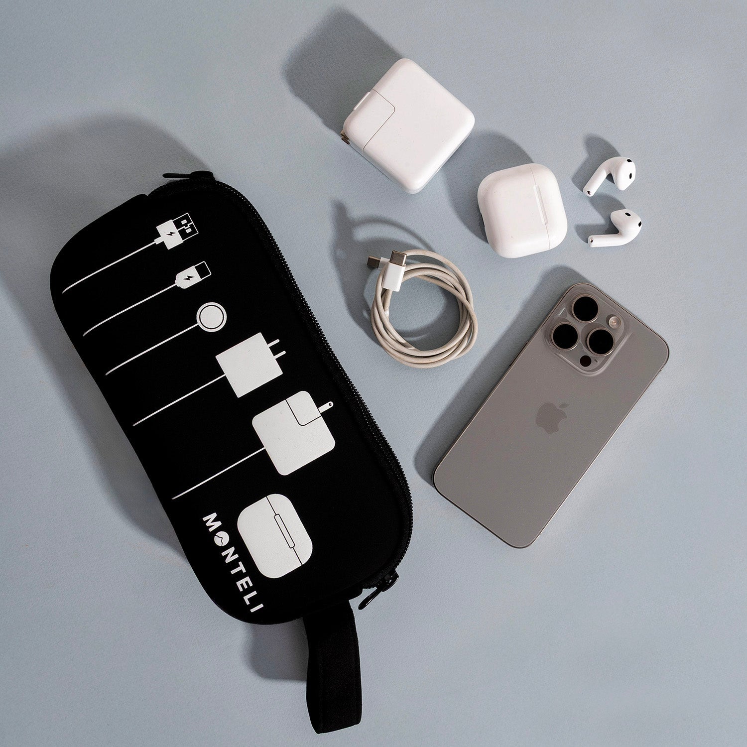 ESTUCHE PARA CARGADORES Y CABLES - Monteli