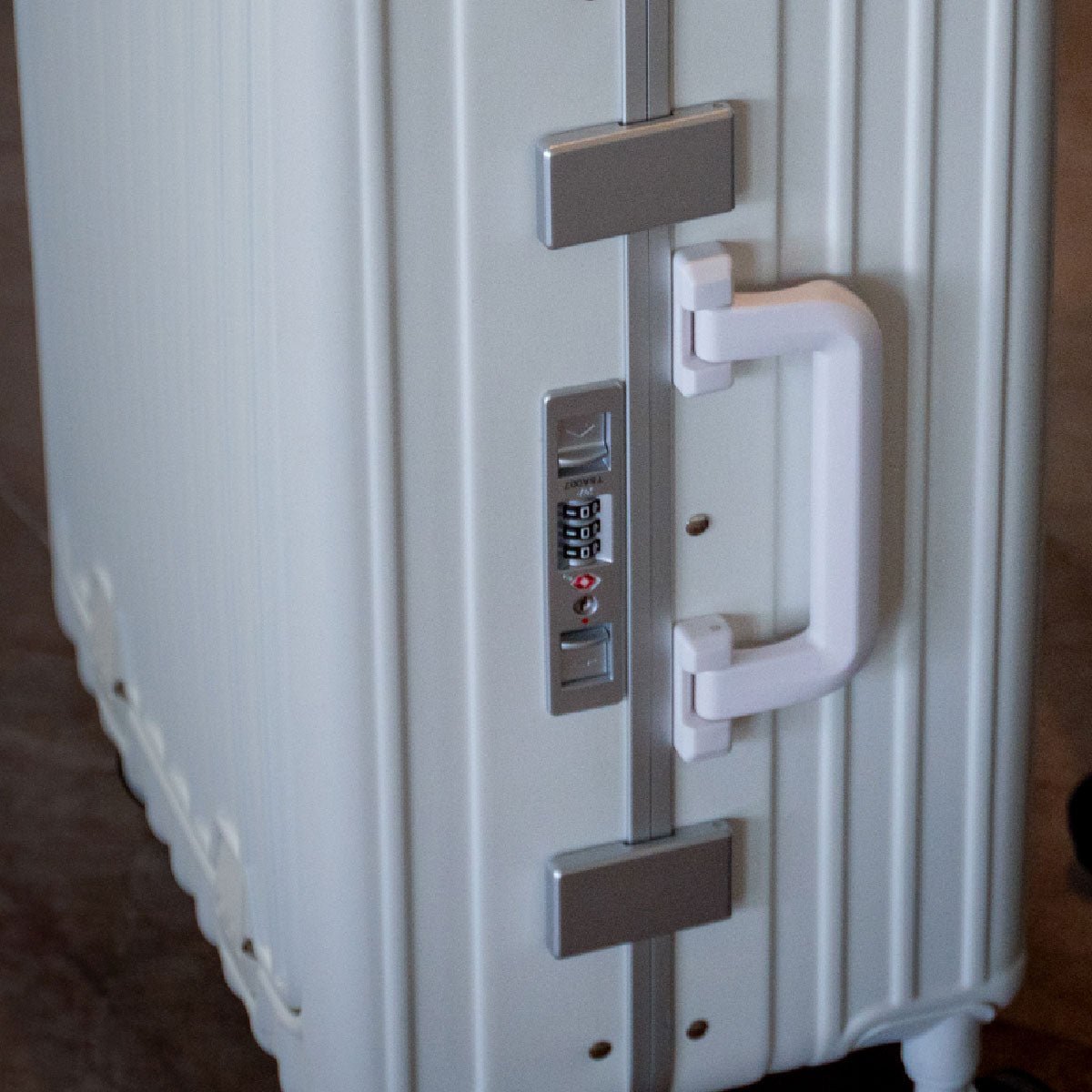 MALETA CAPRI 20
